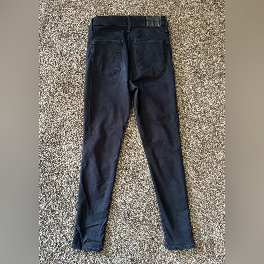 Levi’s 721 High Rise Skinny Jeans Shirt Length Black Stretch Denim - Picture 2 of 11